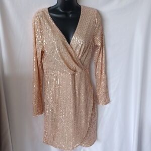 Chic Me All Over Sequin Wrap Dress Champagne/rose gold L